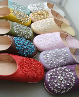 バブーシュ、新しい色を追加しました♪