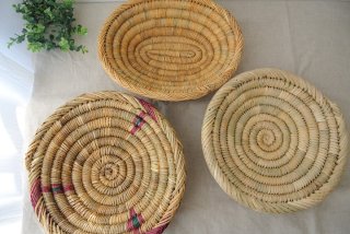 モロッコのかご皿入荷しています