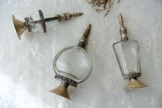 モロッコの香水瓶入荷しました♪