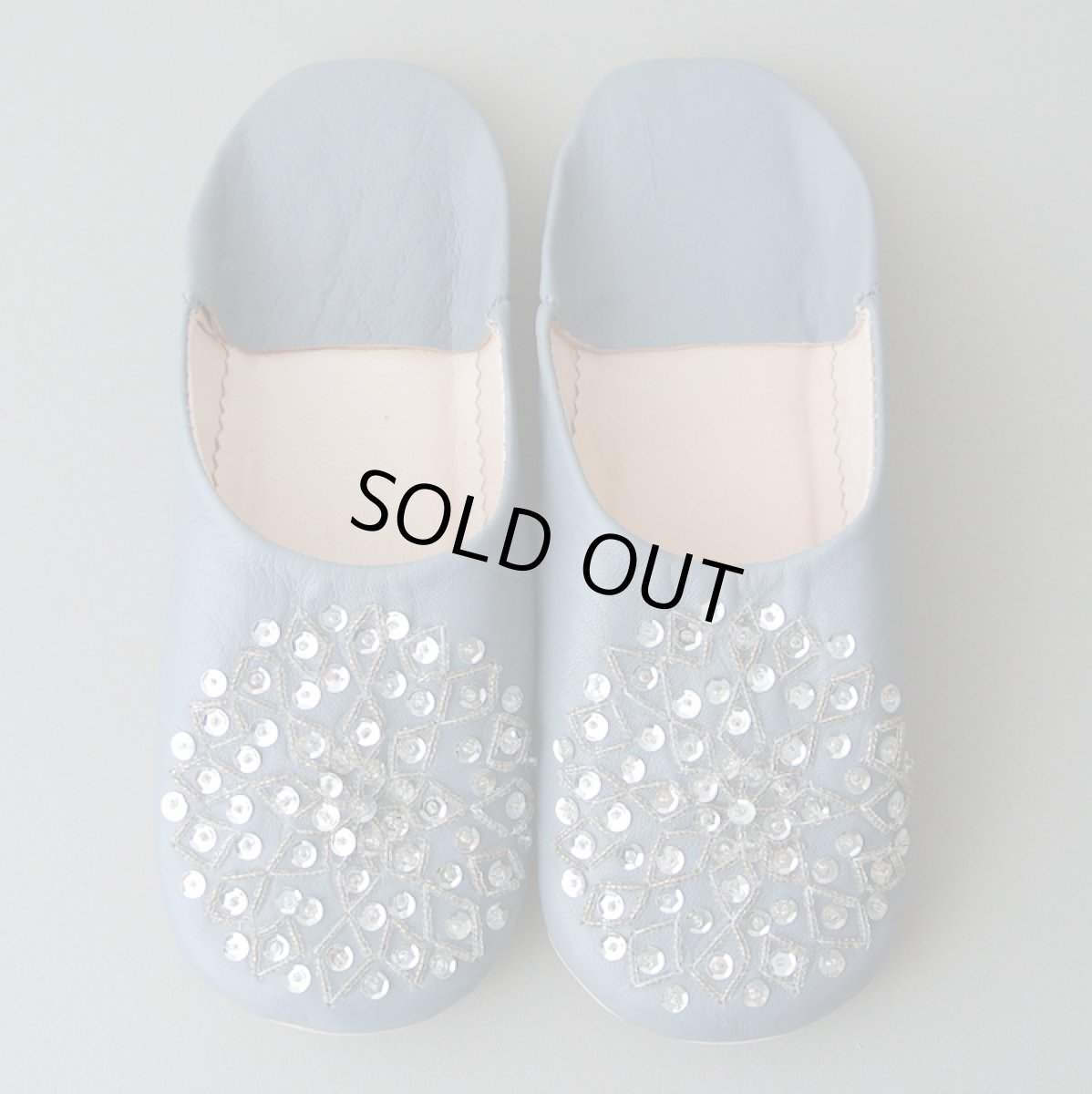 画像1: バブーシュ・スパンコール （グレー）24〜25センチ メール便可・ラッピング無料 (1)