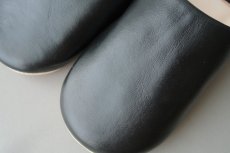 画像3: バブーシュ｜無地・レディース（ブラック）【ワケあり】24〜25cm ラッピング無料・メール便可 (3)