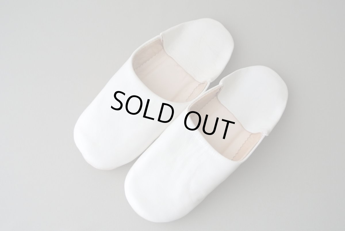 画像2: バブーシュ｜無地・レディース（ホワイト）24〜25cm【ワケあり】ラッピング無料・メール便可 (2)