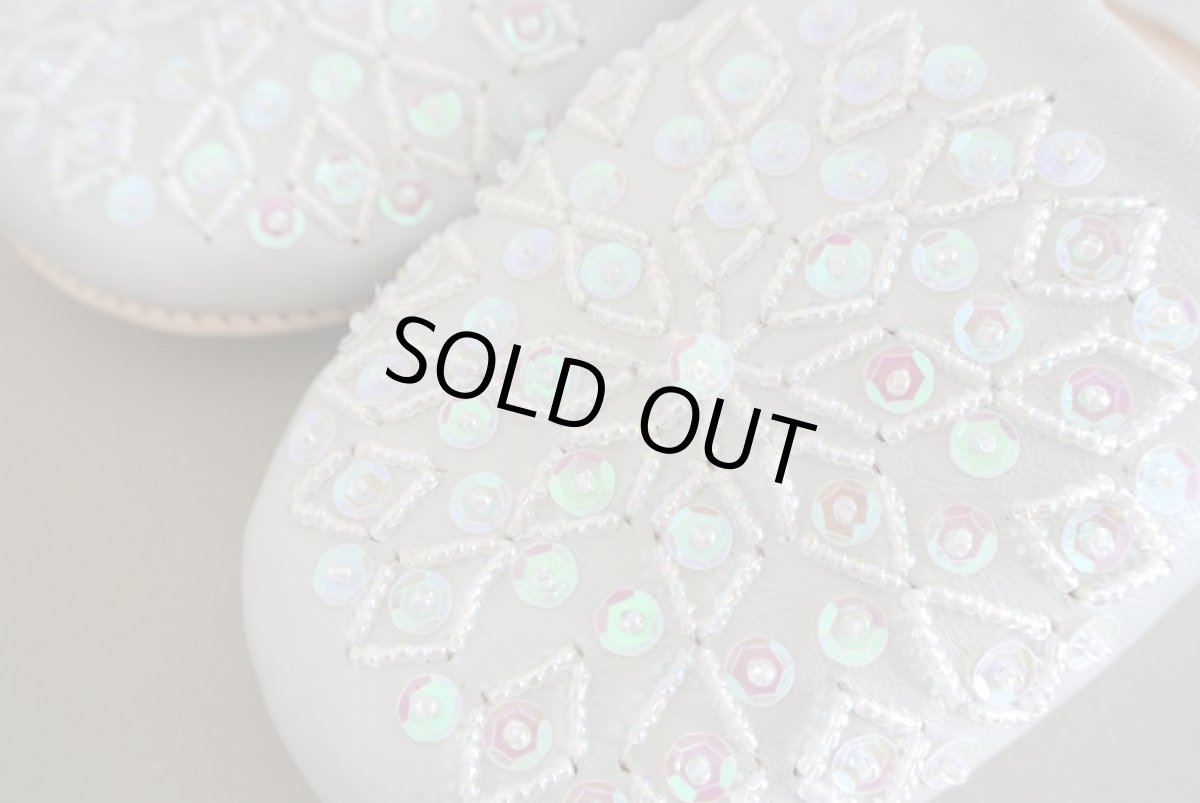 画像3: バブーシュ・スパンコール（ライトグレー×オーロラ）22〜25センチ　メール便可・ラッピング無料 (3)