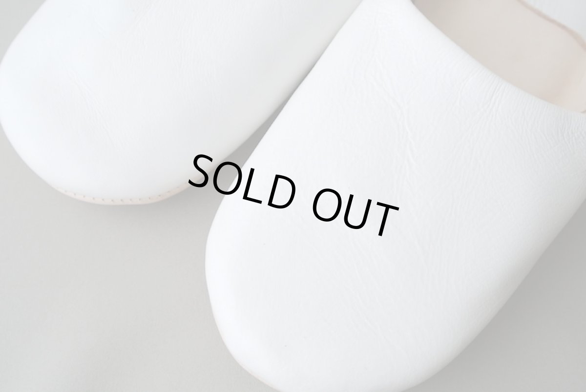 画像3: バブーシュ｜無地・メンズ（白）26〜27cm【ワケあり】ラッピング無料 (3)