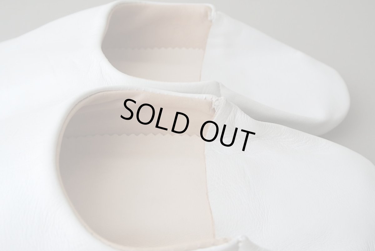 画像5: バブーシュ｜無地・メンズ（白）26〜27cm【ワケあり】ラッピング無料 (5)