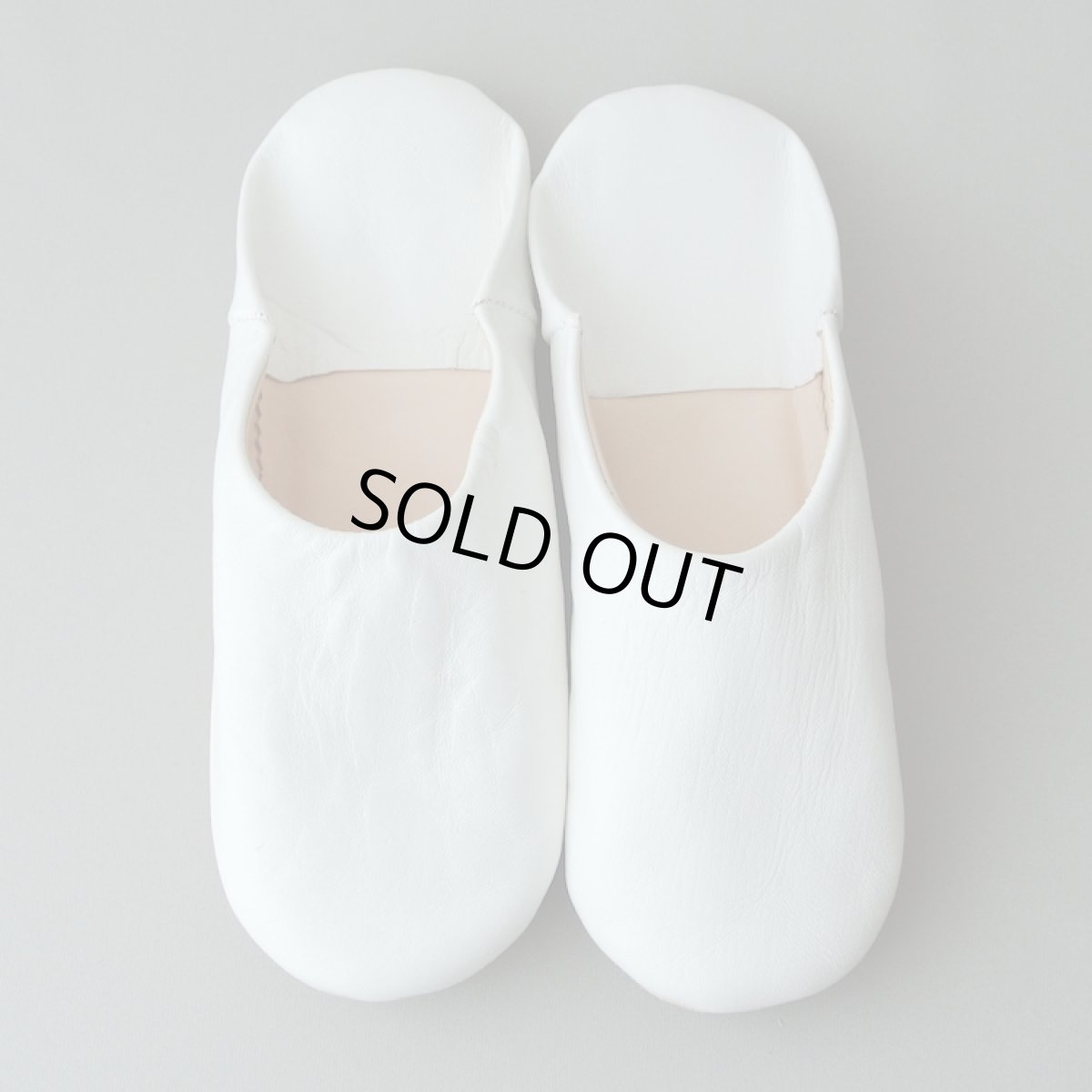 画像1: バブーシュ｜無地・レディース（ホワイト）【ワケあり】ラッピング無料・メール便可 (1)