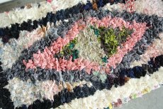 画像5: モロッコラグ｜ボシャルウィット・ホワイト×ピンク（約100×50cm） 一点もの　送料無料　美品 (5)
