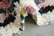 画像8: モロッコラグ｜ボシャルウィット・ホワイト×ピンク（約100×50cm） 一点もの　送料無料　美品 (8)