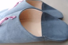 画像5: バブーシュ｜スウェード・タッセル＜レディース＞（ブルーグレー×パープルピンク）24〜25センチ ラッピング無料 (5)