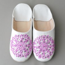 画像1: バブーシュ・スパンコール （白×ピンク）24〜25センチ 【ちょっと訳あり】 (1)