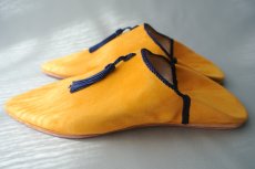 画像4: 外履きバブーシュ｜レディース・スウェード タッセル （イエロー×紫）23〜24センチ ラッピング無料・メール便可 (4)