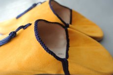 画像5: 外履きバブーシュ｜レディース・スウェード タッセル （イエロー×紫）23〜24センチ ラッピング無料・メール便可 (5)