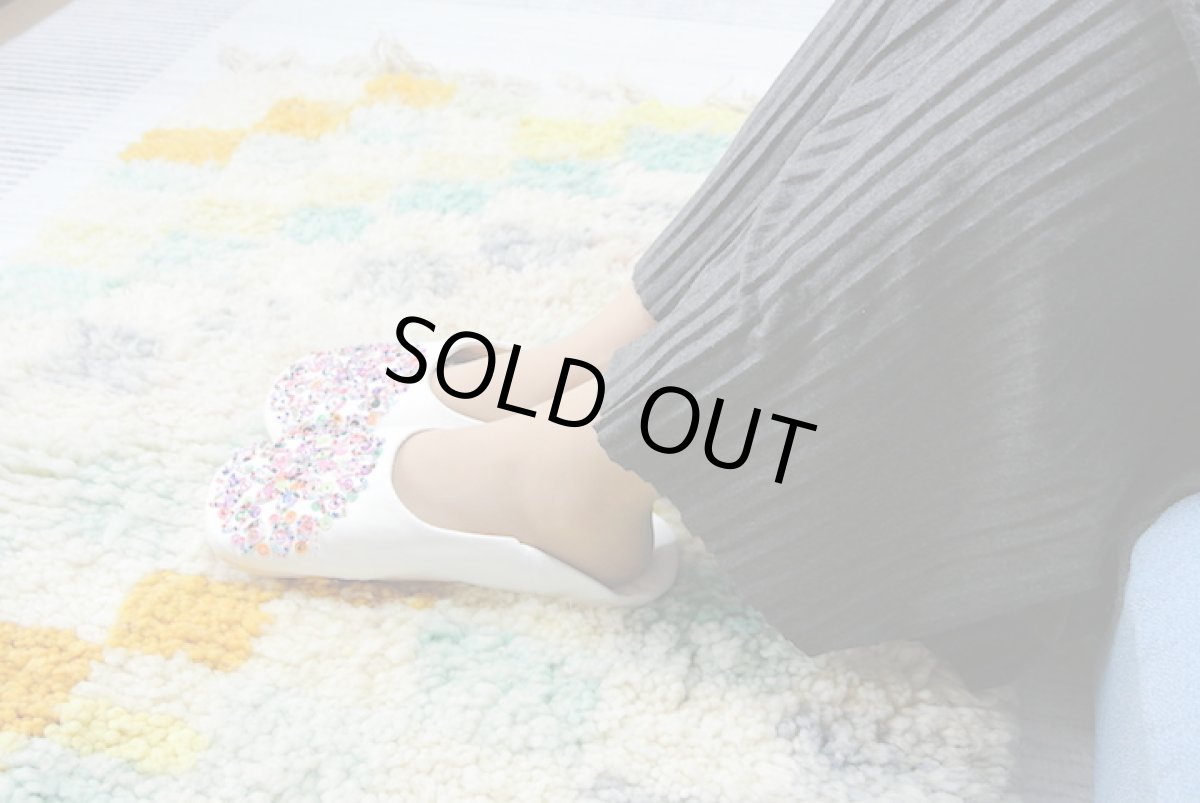 画像7: バブーシュ・スパンコール（白×カラフル）23〜24センチ　メール便可・ラッピング無料 (7)