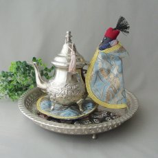 画像1: モロッコポットつかみ人形 ｜ポットミトン　鍋つかみ【メール便可】  (1)