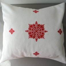 画像1: 【SALE】フェズ刺繍クッションカバー・赤【メール便可】 (1)