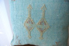 画像3: サブラ （カクタスシルク）クッションカバー・水色【メール便可】 (3)