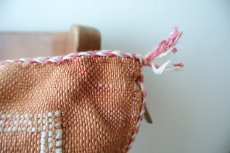 画像4: サブラ （カクタスシルク）クッションカバー・くすみオレンジ【メール便可】  (4)