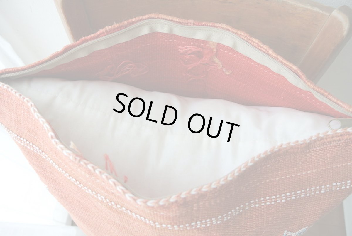 画像5: サブラ （カクタスシルク）クッションカバー・くすみレッド【メール便可】 (5)