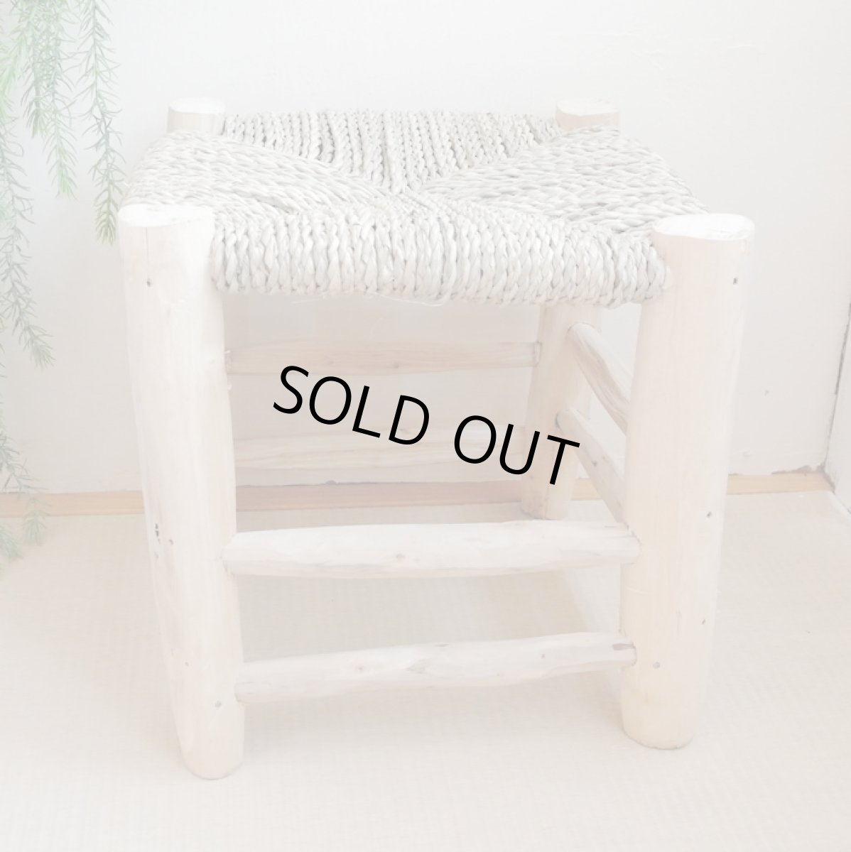 画像1: オレンジの木の椅子｜Mサイズ（ナチュラル） スツール (1)