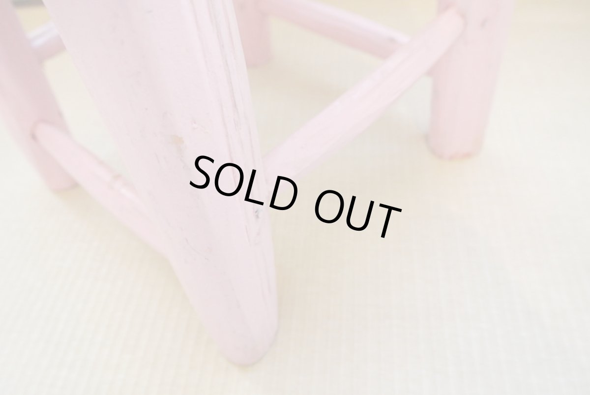 画像4: オレンジの木の椅子｜Sサイズ（ピンク）スツール (4)