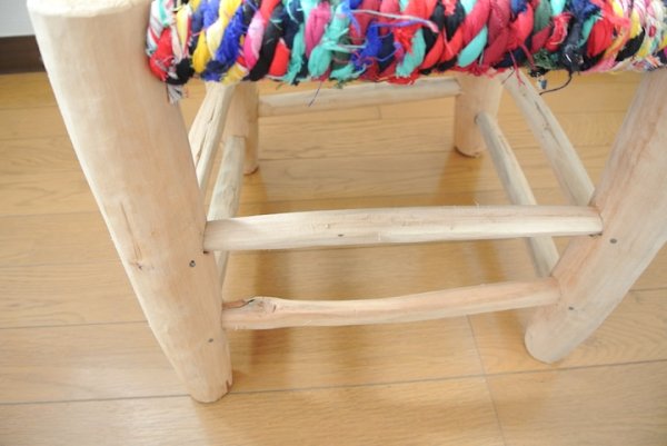 オレンジの木の椅子｜Mサイズ（カラフル座面） スツール