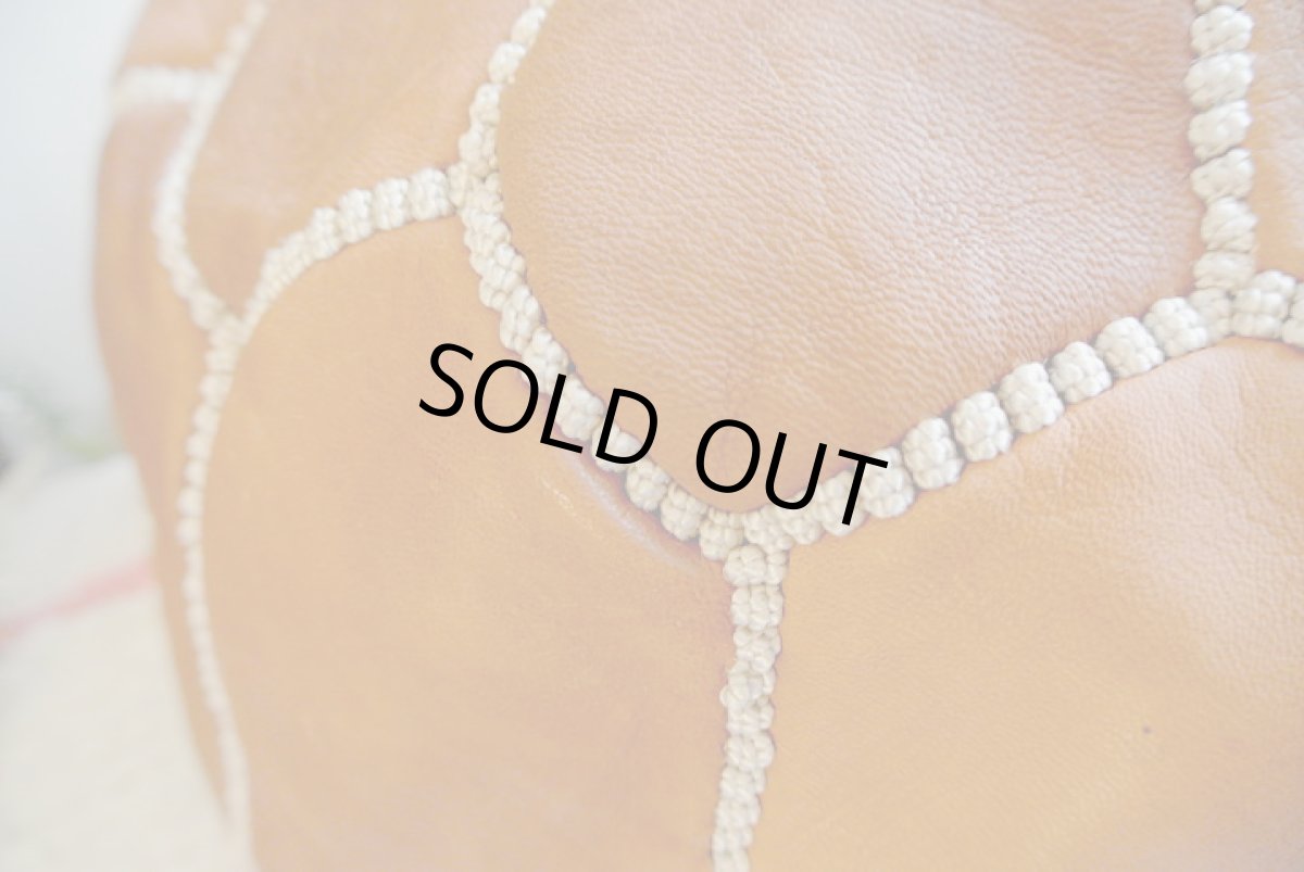 画像5: モロッコ革製オットマン｜プフ（ライトブラウン） (5)