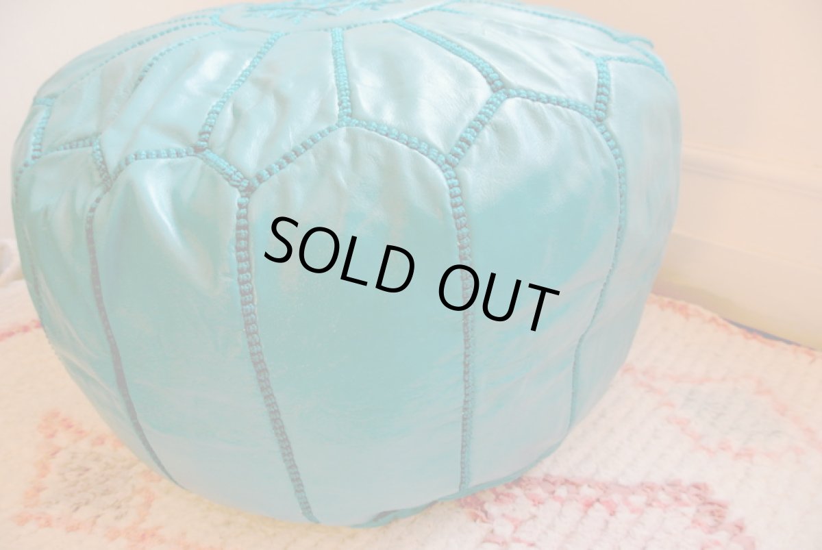 画像4: モロッコ革製オットマン｜プフ（ターコイズブルー） (4)