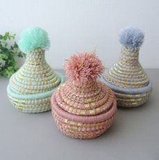 画像1: モロッコ蓋つきかご小物入れ・S　ベルベルバスケット　モロッコインテリア  (1)