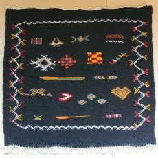 画像1: モロッコラグ ｜アフニフ SS（ブラックA / 約55×52cm）美品　玄関マット　一点もの (1)