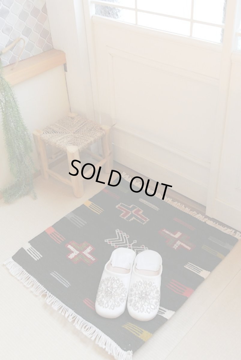 画像2: モロッコラグ ｜アフニフ SS（ブラックB / 約52×54cm）美品　玄関マット　一点もの (2)