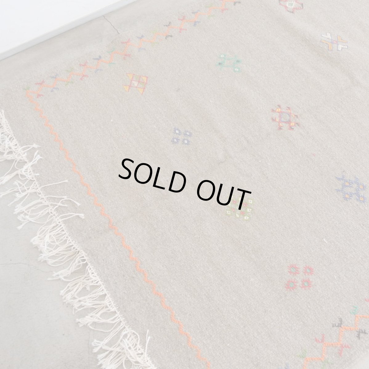 画像2: モロッコラグ ｜アフニフ M（グレー / 約156×102cm）エリアラグ　一点もの　送料無料　良品 (2)