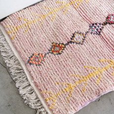 画像2: 【SALE】モロッコラグ｜ボシャルウィット・ピンクダイヤC（約96×73cm） 一点もの　送料無料　良品 (2)