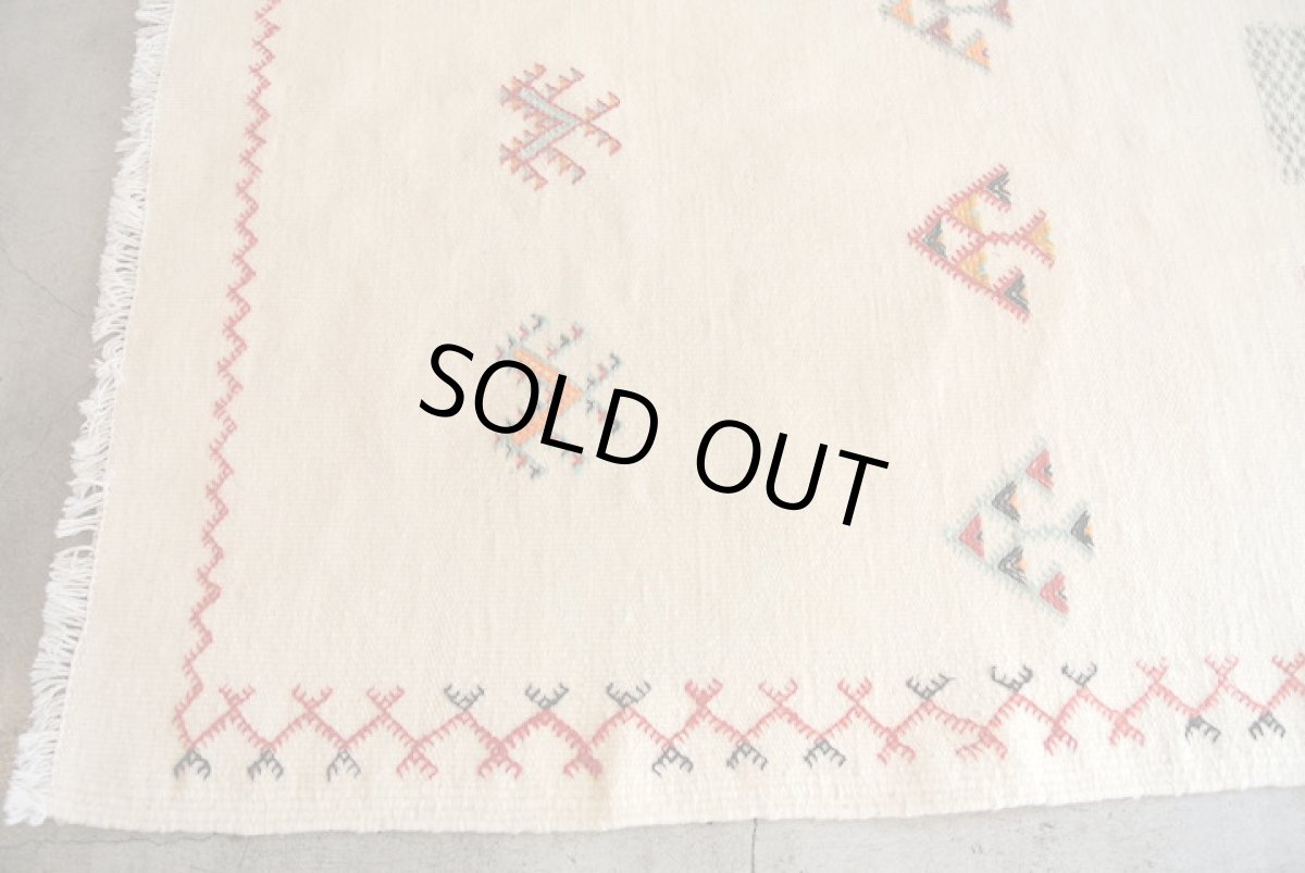 画像5: モロッコラグ ｜アフニフ M（オフホワイト / 約150×102cm）エリアラグ　送料無料　美品 (5)