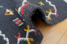 画像11: モロッコラグ ｜アフニフ SS（ブラックA / 約55×52cm）美品　玄関マット　一点もの (11)