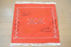 画像13: モロッコラグ ｜アフニフ SS（レッド / 約53×51cm）美品　玄関マット　一点もの (13)