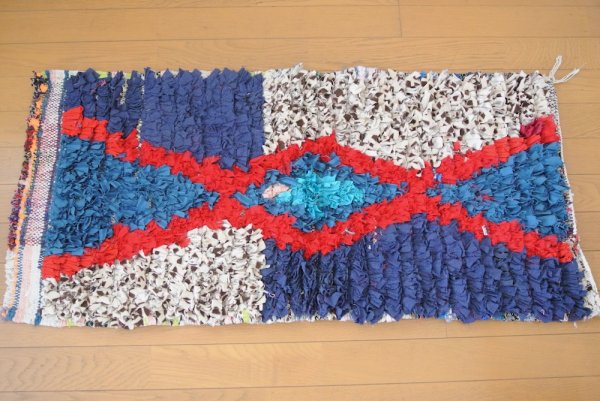 モロッコラグ｜ボシャルウィット・ブルー×レッド（約106×49cm） 玄関