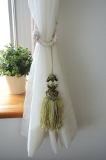 画像3: ビジュー付きタッセルチャーム｜貴婦人（イエロー） (3)
