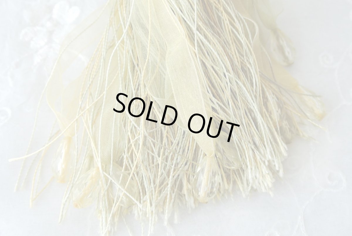 画像6: ビジュー付きタッセルチャーム｜貴婦人（イエロー） (6)