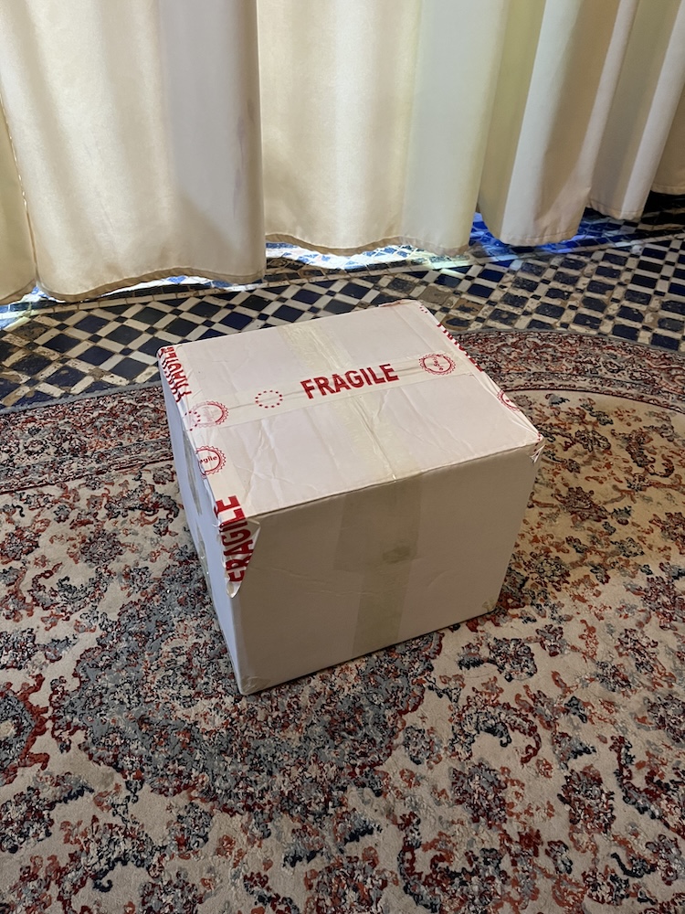 食器梱包