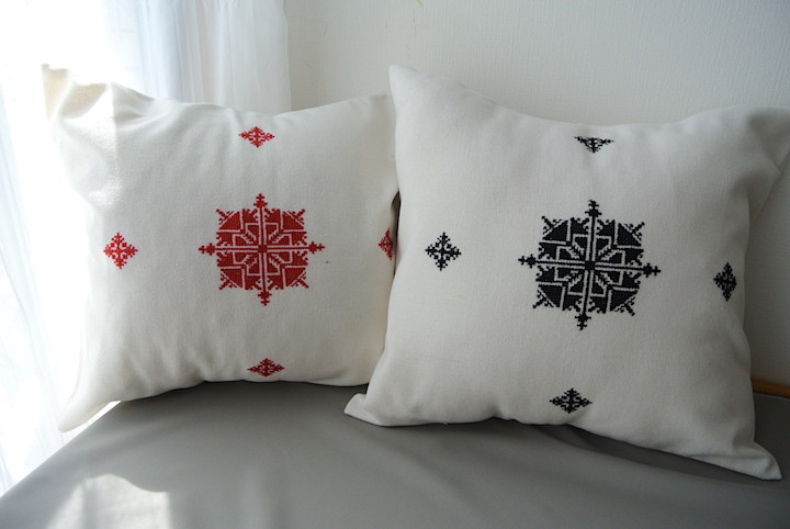 ”フェズ刺繍クッションカバー”/