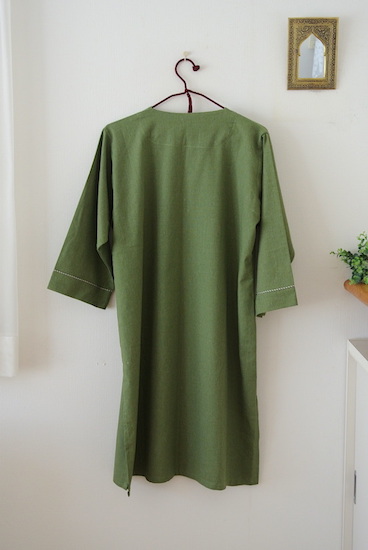 ”モロッコ刺繍モチーフのチュニックグリーン”/
