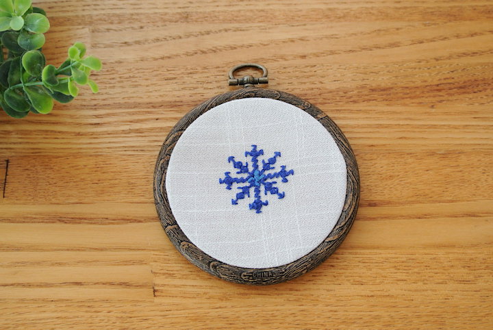 ”フェズ刺繍オーナメント”/